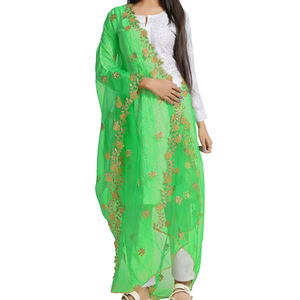 Hermosas Dupattas de Tela de Red con Diseños de Bordado para Chicas Indias y Pakistaníes, Ideales para Bodas, Eventos Casuales y Uso Tradicional Femenino - Product Image 1