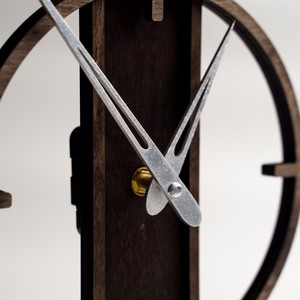 Reloj de Escritorio Minimalista de Madera, Diseño Circular, Movimiento de Cuarzo Silencioso, Visualización de Agujas, Reloj de Mesa Decorativo Moderno - Product Image 4