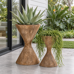 Pot de fleurs Japandi Wabi Sabi en sable ombré marbré brut, style zen minimaliste, surface composite organique et irrégulière, pour couple - Product Image 6
