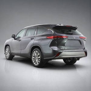 Vente Flash Toyota Highlander SUV 7 Places Meilleur Prix Approvisionnement Direct Usine Prêt à l'Exportation Expédition Mondiale pour Acheteurs Internationaux - Product Image 4