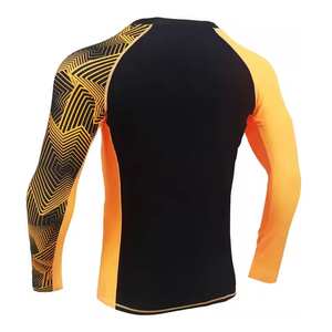 Rashguard de compression personnalisé unisexe pour homme, manches longues, respirant, sublimation, coupe ajustée, Spandex/Polyester - Product Image 4