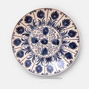 Assiettes décoratives artisanales de qualité supérieure, motifs peints à la main pour la décoration de la maison, cadeaux de mariage, art - Product Image 1