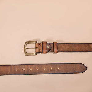 Ceinture en cuir de vachette pour homme, robuste, confortable, légère, durable, imperméable, décontractée, avec boucle carrée en alliage, solide, pour usage quotidien et bureau - Product Image 2