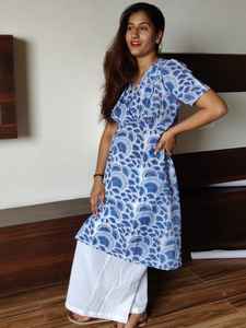 Hand Block Printed Sweet Casual Women's Knee-Length V-neck Floral Print Cotton Eco-Friendly Summer Breathable <b>Loose</b> Fit <b>Dress</b> - Product Image 2