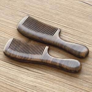 Peigne en bois au design unique, réduit la chute des cheveux, anti-pelliculaire, en bois de Neem pur, qualité standard en Inde - Product Image 4