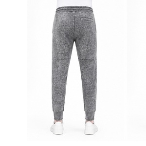 Pantalon de jogging vintage coupe slim délavé à l'acide avec impression numérique DTF personnalisée et renfort de la couture de l'entrejambe pour les séances de Pilates - Product Image 6