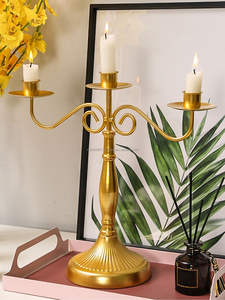 Candelabro de metal pulido negro para centro de mesa de decoración del hogar y velas de cena romántica con atractivo de diseño clásico - Product Image 4