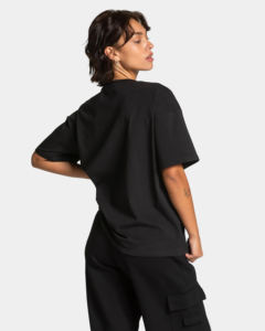 Camiseta Deportiva Negra Ajustada para Mujer, Transpirable, para Gimnasio y Entrenamiento, con Logotipo Personalizado, Apliques y Estampado, Ropa Deportiva OEM - Product Image 2