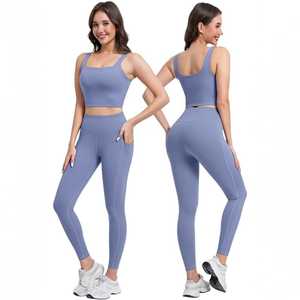 Ensemble de yoga sans couture 3 pièces pour femmes : Leggings taille haute, short et brassière de sport – Tenue de sport et fitness OEM/ODM - Product Image 2