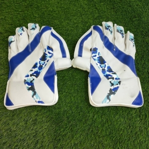 Lightweight OEM Custom Leather PU Cricket Wicket Keeping Gloves Double-<b>Stitched</b> Breathable Durable Eco-Friendly - Product Image 5