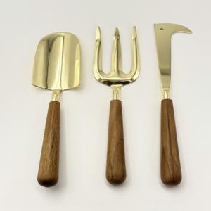 Ensemble d'outils de jardinage très demandé - Mini-outils de jardin pour la plantation, le repiquage et le creusement en pot par R B Overseas d'Inde - Product Image 1