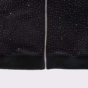 เสื้อฮู้ดดี้ผ้าฝ้ายขนแกะปักคริสตัลสั่งทำพิเศษ โลโก้สั่งทำ แบรนด์ส่วนตัว รับผลิตแบบ OEM จำนวนมากจากโรงงาน - Product Image 3
