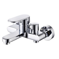 Robinet de baignoire mural, robinet de douche et robinet d'eau chaude chromé multifonction pour salle de bain