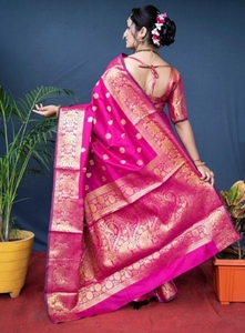 Sari KV de Mezcla de Seda Kasavu Tejido (Rosa) - Product Image 6