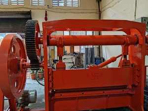 Lámina de malla metálica expandida de aluminio anodizado plateado para rejillas de equipos de refrigeración, ventilación y paneles arquitectónicos - Product Image 4