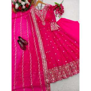 ชุดสตรีดีไซน์เนอร์พร้อมจี้และ dupatta มีลำดับการทำงาน - Product Image 2