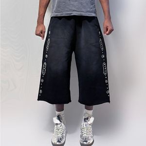 Pantalones Cortos Anchos Oversize para Hombre con Pedrería, Estilo Urbano, Bermuda Larga Holgada, Moda Hip Hop - Product Image 3