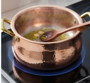Acme Metal Hammered Round <b>Copper</b> Casserole Pot With Pineapple Lid Handle Round Design Vintage Style Durable Dishwasher Safe - Product Image 3