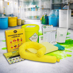 Kit de Manejo de Derrames Químicos de Alta Resistencia de 15 Litros con Cubeta y Listo para Respuesta a Emergencias de Materiales Peligrosos, Uso Industrial, Seguridad - Product Image 3