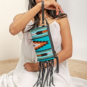 New Wholesale High Quality Real <b>Wristlet</b> Clutch Genuine Leather Small Pouch With Fringes Stylish Western Wallets For Women - Product Image 3