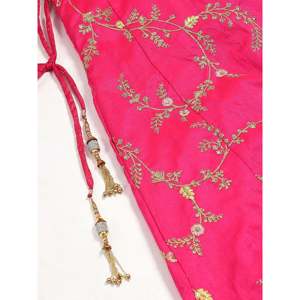 Robe de soirée Lehenga Choli en soie de mûrier brodée rose - Product Image 4