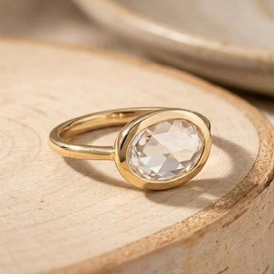 Bague Solitaire de Mariage en Or Massif 10K 14K 18K Certifiée IGI, Diamant de Laboratoire Taille Rose Ovale, Pureté DEF Couleur VS VVS, Monture Bezel - Product Image 4