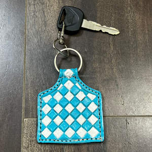 Porte-clés en cuir artisanal 2026, motif damier turquoise et blanc, porte-clés de voiture, breloque de sac, accessoire de mode, cadeau pour femmes - Product Image 4