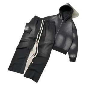 Nuevo conjunto de chándal personalizado de 2 piezas con pantalones acampanados para hombre, conjunto de dos piezas con top corto, pantalones acampanados y sudadera con capucha para hombre - Product Image 5