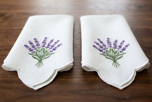 Serviette de table carrée en lin personnalisée, brodée, lavande, délavée, durable, réutilisable, lavable en machine, bord festonné - Product Image 3