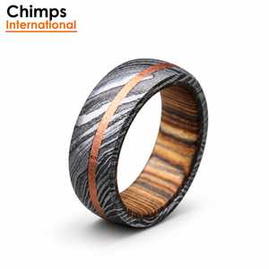 Bague de mariage unisexe personnalisée en acier Damas traditionnel avec incrustation de cuivre et bande intérieure en bois Pakka |   Bague artisanale - Product Image 6