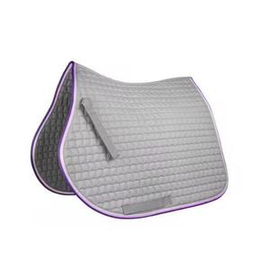 Selle de dressage pour cheval avec couleurs personnalisées, logo personnalisé, tissu en coton de haute qualité, rembourrage en mousse réglable, tapis de selle - Product Image 4
