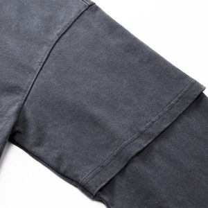 T-shirt décontracté pour homme à manches longues double couche, style vintage vieilli, délavé à l'acide, teint en pièce, tricoté, coupe oversize, fabriqué sur mesure - Product Image 3