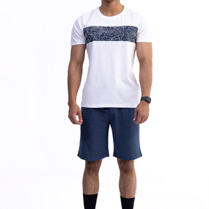 เสื้อยืดและกางเกงขาสั้นชุดเซ็ตสำหรับผู้ชายแฟชั่นฤดูร้อน ดีไซน์ลายทางทันสมัย แบรนด์เนมใหม่เอี่ยม - Product Image 3