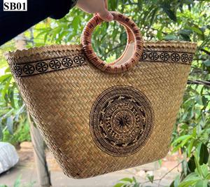 Bolso Tote de Paja con Diseño Geométrico Hecho a Mano, Forma de Almohada, Flores, Dos Asas, Parte Superior Abierta, Ecológico, Duradero, Portátil, Lavable a Mano - Product Image 1
