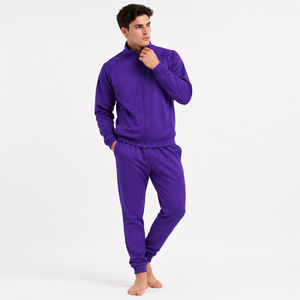 Chándal ligero para hombre que ofrece una comodidad suave para sesiones de gimnasio, jogging, correr, entrenamiento deportivo y un estilo casual diario. - Product Image 5