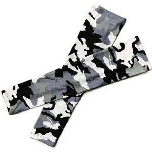 Manchons de cyclisme unisexes orange et blancs à carreaux, anti-UV, compressifs, rafraîchissants, résistants à l'eau, personnalisables par sublimation pour sports de plein air - Product Image 6