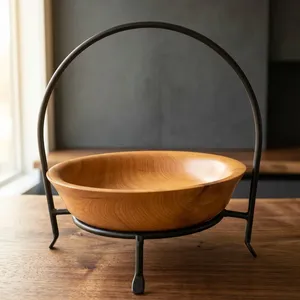 Corbeille à fruits en bois faite à la main avec poignée en métal, panier de service décoratif pour la cuisine, la table à manger, la décoration de la maison et le rangement - Product Image 6