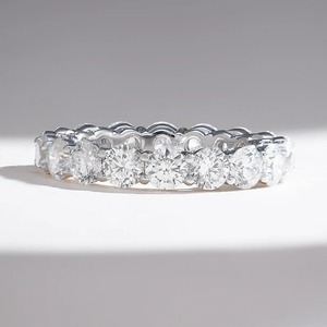 Anillo de Diamantes de Corte Brillante Redondo en Oro Blanco de 14K, Anillo de Compromiso Clásico para Mujer, Certificado IGI, Anillo de Eternidad - Product Image 1
