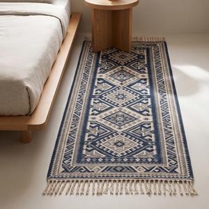Tapis de couloir Kilim en laine tissé à la main tendance - Tapis de sol tribal géométrique bleu-gris à motifs losanges avec franges, style bohème - Product Image 5