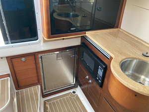 2016 E-d-g-e-w-a-t-e-r 368C-C - Product Image 3