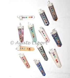 Bijoux de mode classiques unisexes, pendentif en agate Reiki plaqué or en forme de flèche - Product Image 3