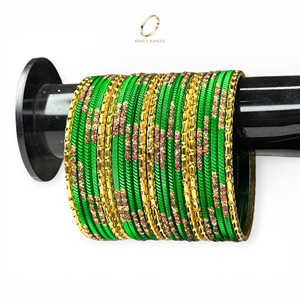 Pulseras de Moda para Niñas, de Acero Inoxidable Chapado en Oro Verde con Cristales, Ideales para Bodas, Boutiques y Tiendas de Regalos, Venta al Por Mayor - Product Image 2