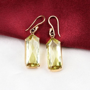 Pendientes de Oro Amarillo Sólido de 18K con Cuarzo Limón Natural Facetado y Forma Alargada, Joyas Memoria, Venta al Por Mayor - Product Image 3