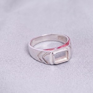 Anillo de Plata de Ley 925 con Corte Esmeralda de 5x7mm, Base para Anillo Semimontado de 4 Puntas Preperforada para Joyería DIY - Product Image 5