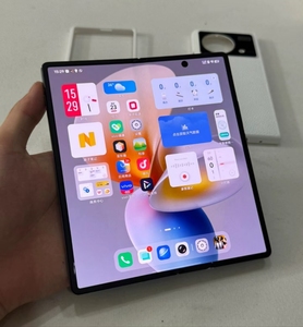 สมาร์ทโฟนพับได้ VIVO X Fold 5G มือสอง ชิปประมวลผล MTK แรม 12GB รอม 256GB รับประกัน 12 เดือน - Product Image 1