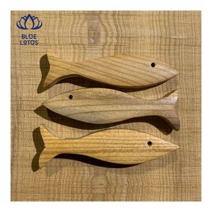 MUY SOLICITADO: Decoración de Peces de Madera 2026, Madera Maciza Lisa para Exhibición en Estantes y Decoración del Hogar, Estimula la Masticación y Alivia el Estrés - Product Image 1