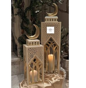 Lanterne du Ramadan en métal avec cadre en fer, panneaux en verre, porte-bougie en métal, lanterne à bougie pour la décoration de la maison et des mariages - Product Image 4