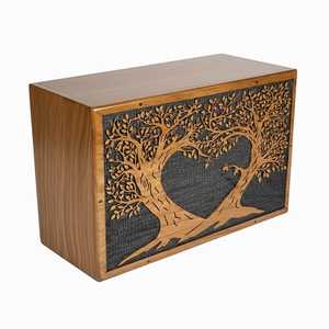 Boîte urne rectangulaire en bois de rose indien Tree Life, décoration murale pour la maison, 100% faite à la main, ouverture facile, panneau arrière coulissant, vis sécurisées - Product Image 2