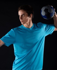 T-shirt sport pour homme à manches courtes, col rond, coupe classique, couleur unie, jersey tricoté à séchage rapide, 100% polyester - Product Image 6