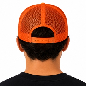 Gorra trucker unisex de malla con panel frontal bordado, ajustable, de seis paneles, informal, para primavera/verano. - Product Image 2